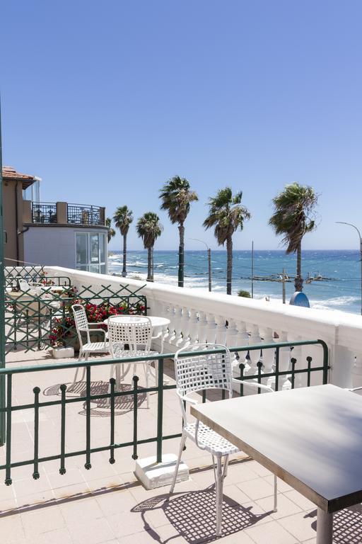 Hotel Villa La Brise Sanremo Exterior foto